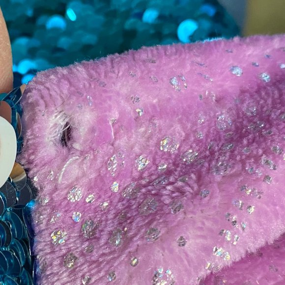 Mermaid Tail Blanket with Reversible Sequin Tail - Picture 4 of 4